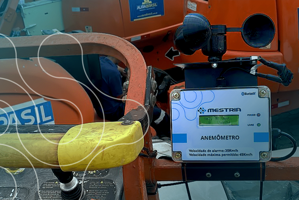 Anemômetro para Plataformas instalado em plataforma elevatória. Seu uso é um dos requisitos para 
operação em mineradoras no país.