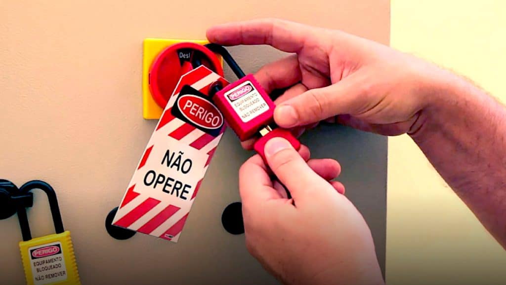 Bloqueio e energia zero como método de segurança na mineração