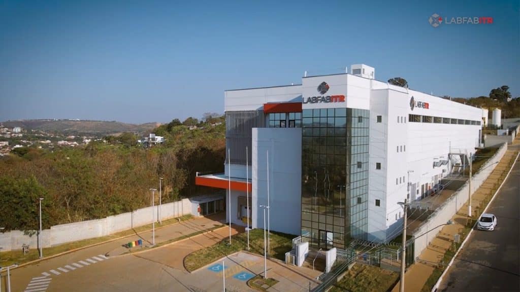 Meteoric firma acordo com o Lab Fab para produção de ímãs no Brasil